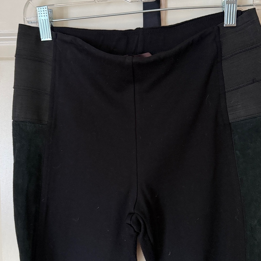 Hale Bob large black leggings with  genuine suede side panels - Picture 2 of 16